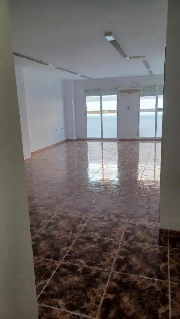 Oficina de alquiler en Almazora / Almassora