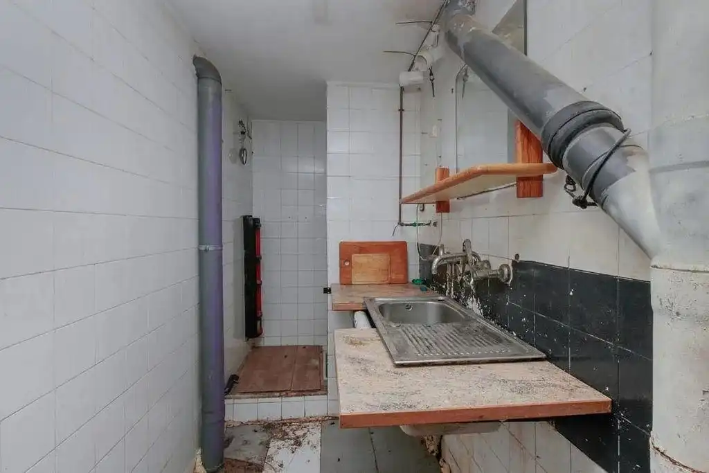 Gewerbefläche zum Verkauf in Carrer de Llorens i Barba 45, imagen 16