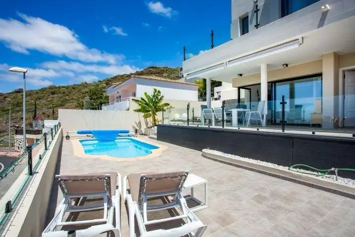 Terrace of Houses for sale in Adeje  with Air Conditioner, Private garden and Terrace