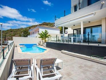 Xalet amb balcó en venda a Costa Adeje