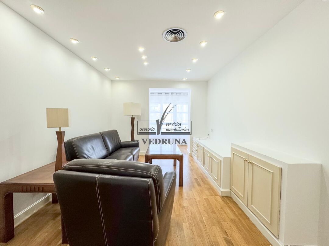 Apartament de lloguer a Paseo de la Independencia, Paseo Independencia