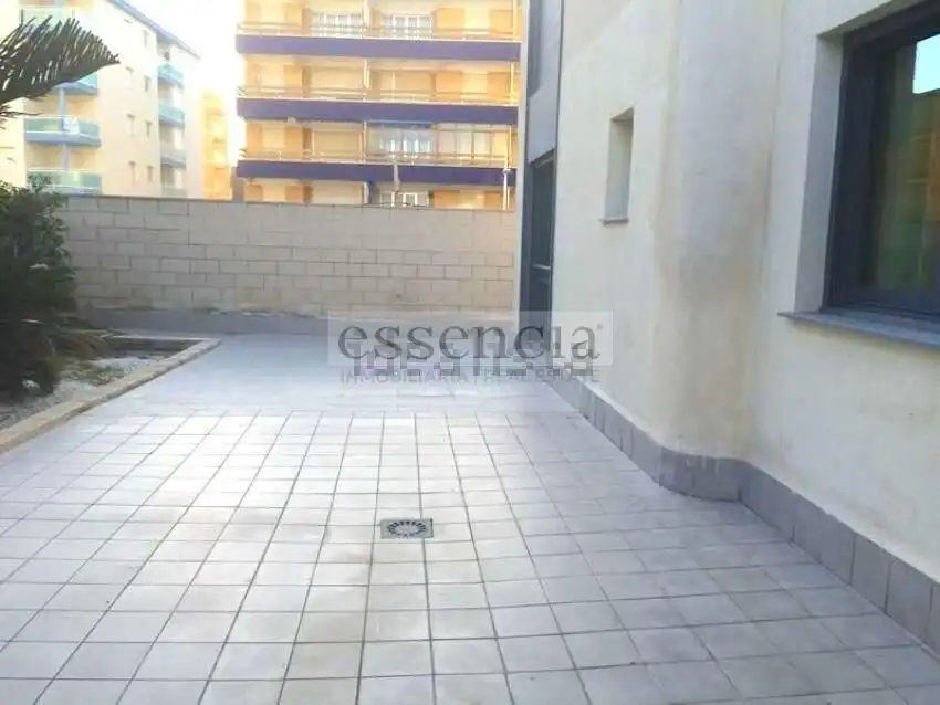 Vista exterior de Apartamento en venta en Gandia con Aire acondicionado, Jardín privado y Terraza