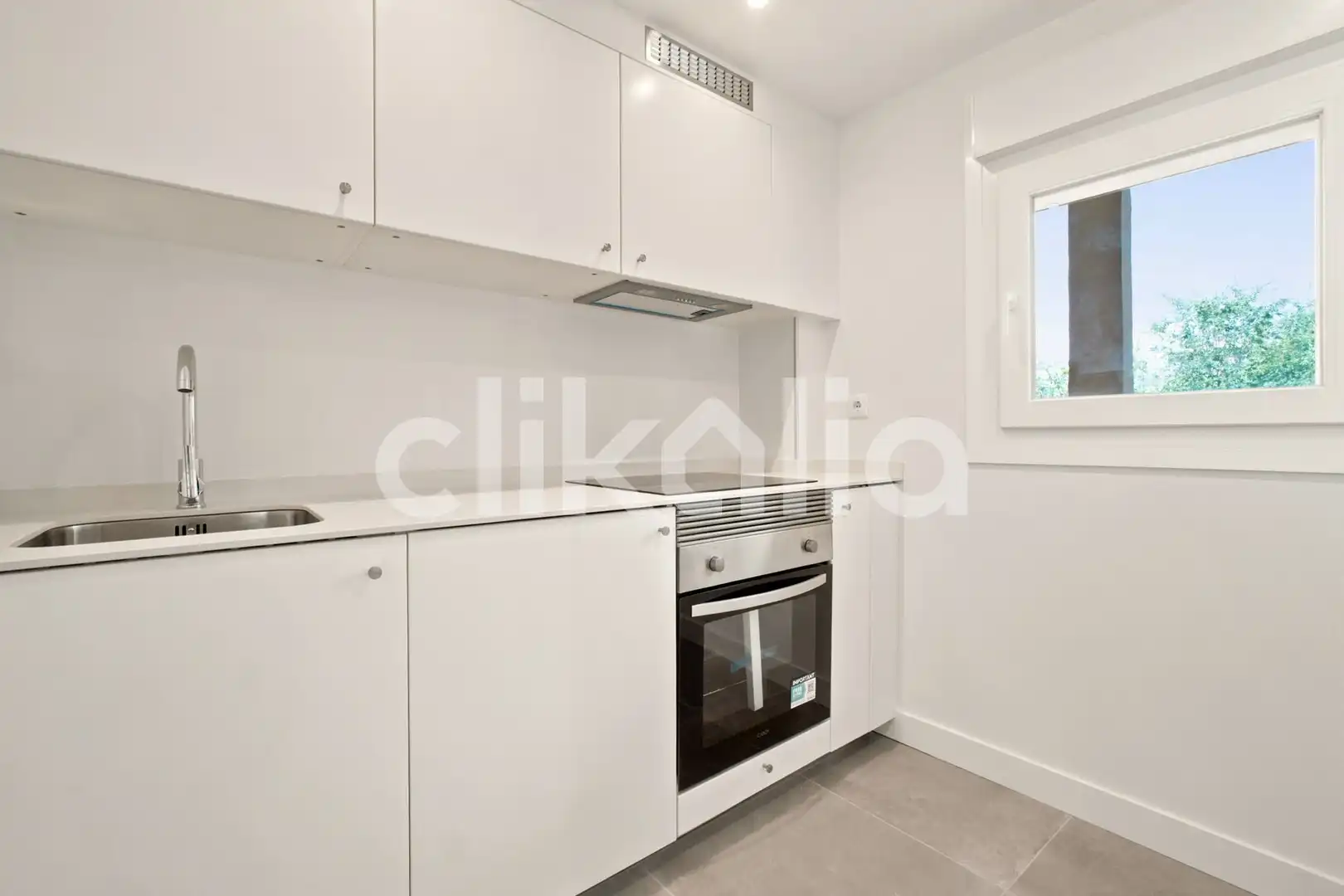 Cocina de Piso de alquiler en Madrid con Calefacción y Terraza