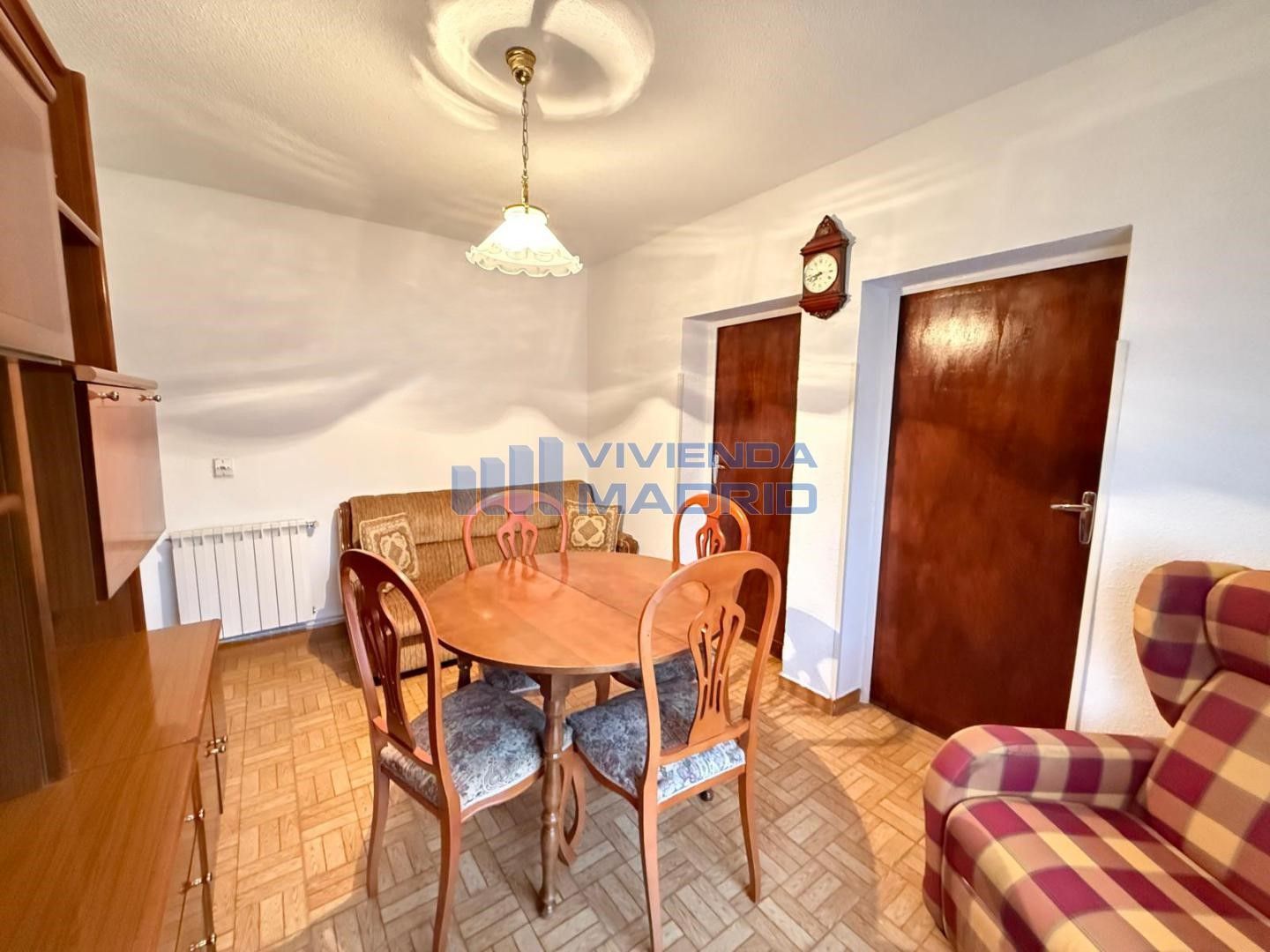 Living room of Flat for sale in  Madrid Capital