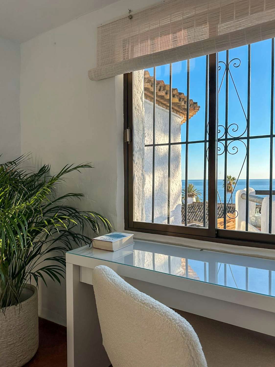 Dormitori de Casa o xalet en venda en Salobreña amb Terrassa i Internet