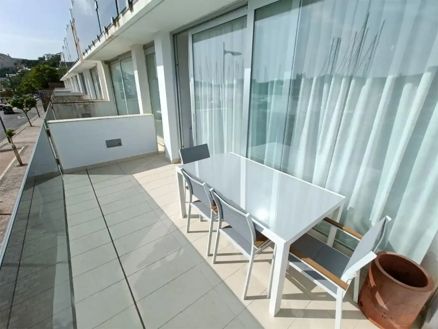 Terraza de Piso en venta en Maó - Mahón con Aire acondicionado, Piscina y Amueblado