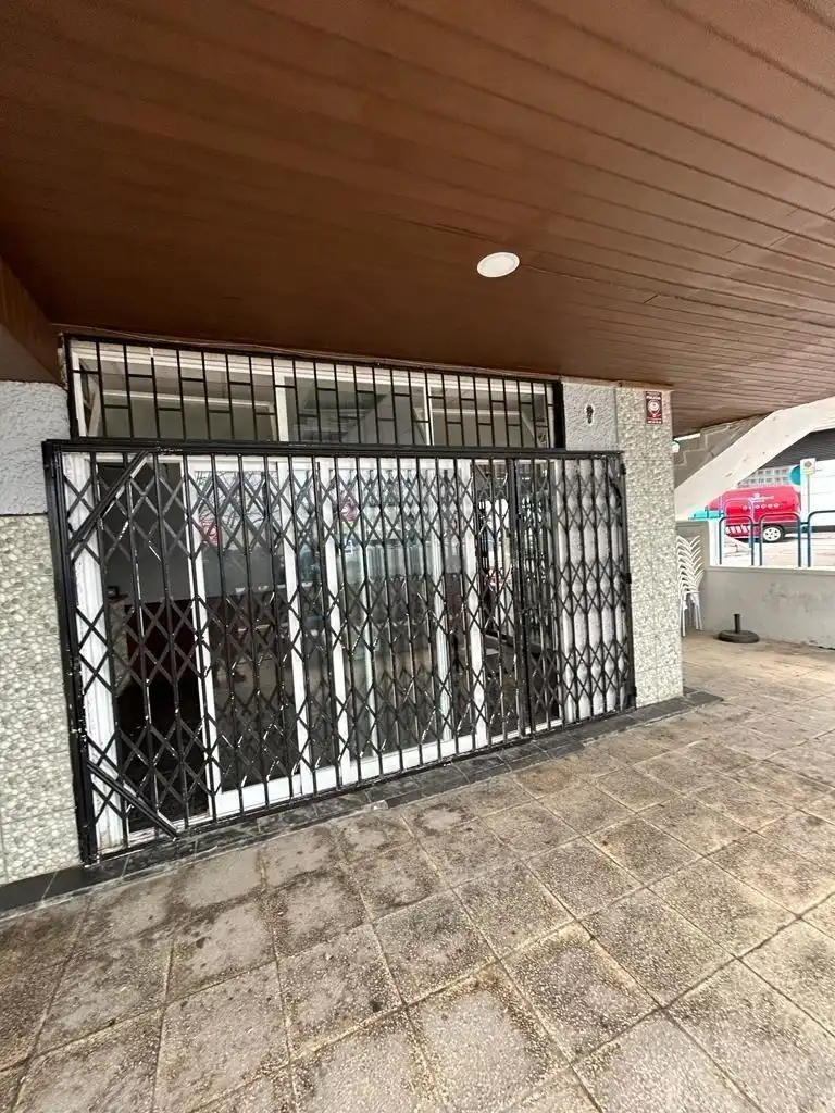 Geschaftsraum zum Verkauf in CASABLANCA, 9, Loma de los Riscos