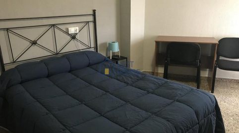 Foto 2 de Edificio en venta en Ardón, León