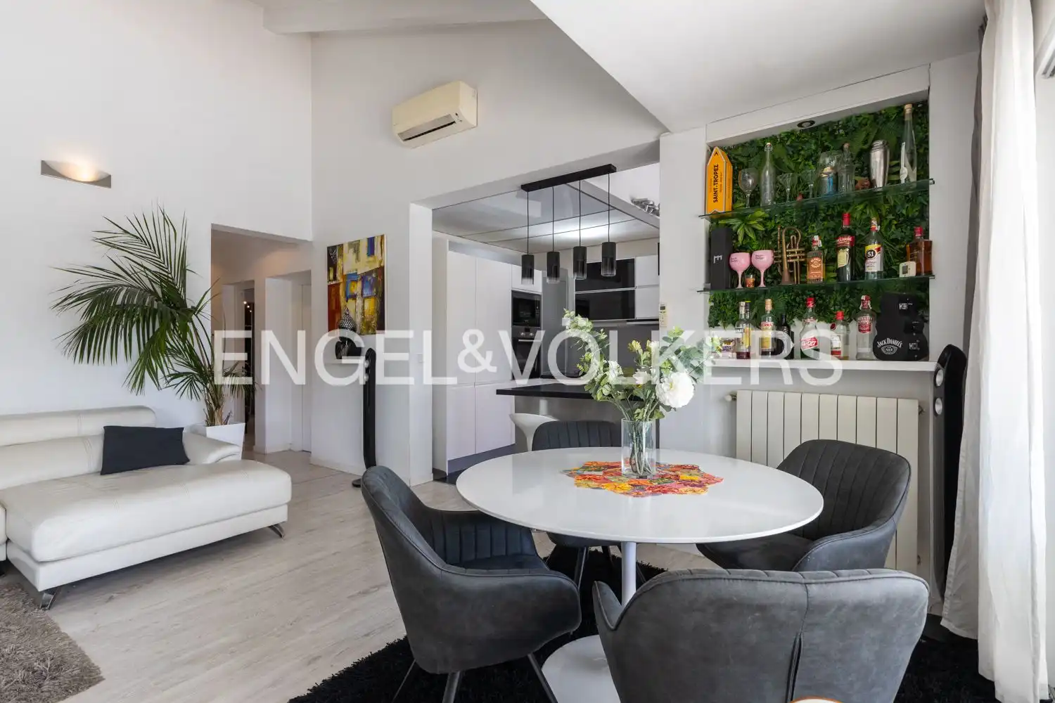 Dining room of Houses for sale in Dénia  with Air Conditioner, Heating and Private garden