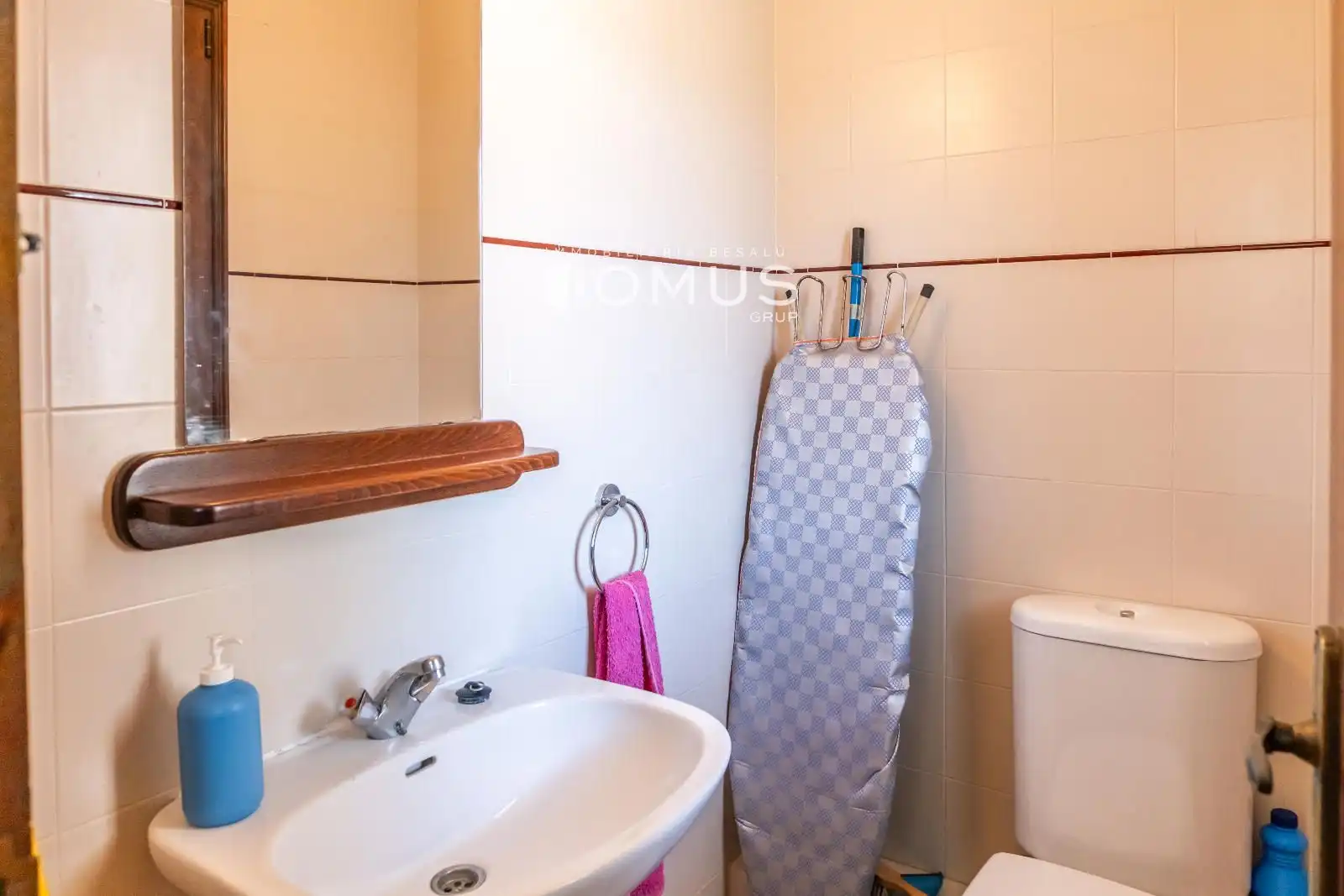 Bany de Dúplex en venda en L'Escala amb Terrassa, Piscina i Moblat