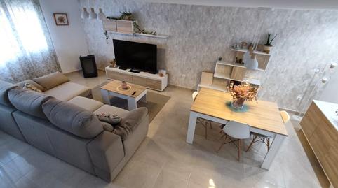 Foto 2 de Casa adosada en venda a Carrer Reverendo José Vinat, Alborache, Valencia