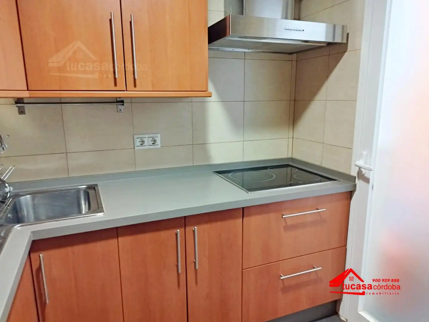 Kitchen of Flat for sale in Córdoba  with Air Conditioner, Heating and Furnished