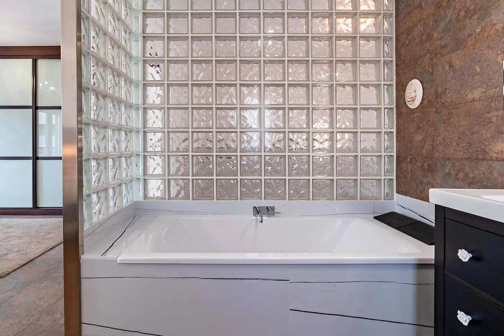 Bathroom of Detached homes for sale in Roquetas de Mar  with Air Conditioner and Community pool