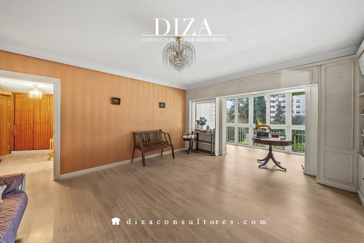 Sala d'estar de Pis en venda en  Madrid Capital amb Aire condicionat i Calefacció