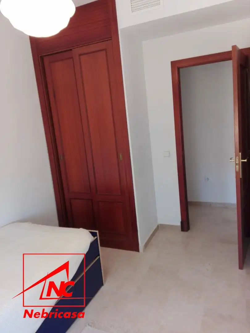 Schlafzimmer von Wohnung zur Miete in Rota mit Terrasse, Schwimmbad und Möbliert