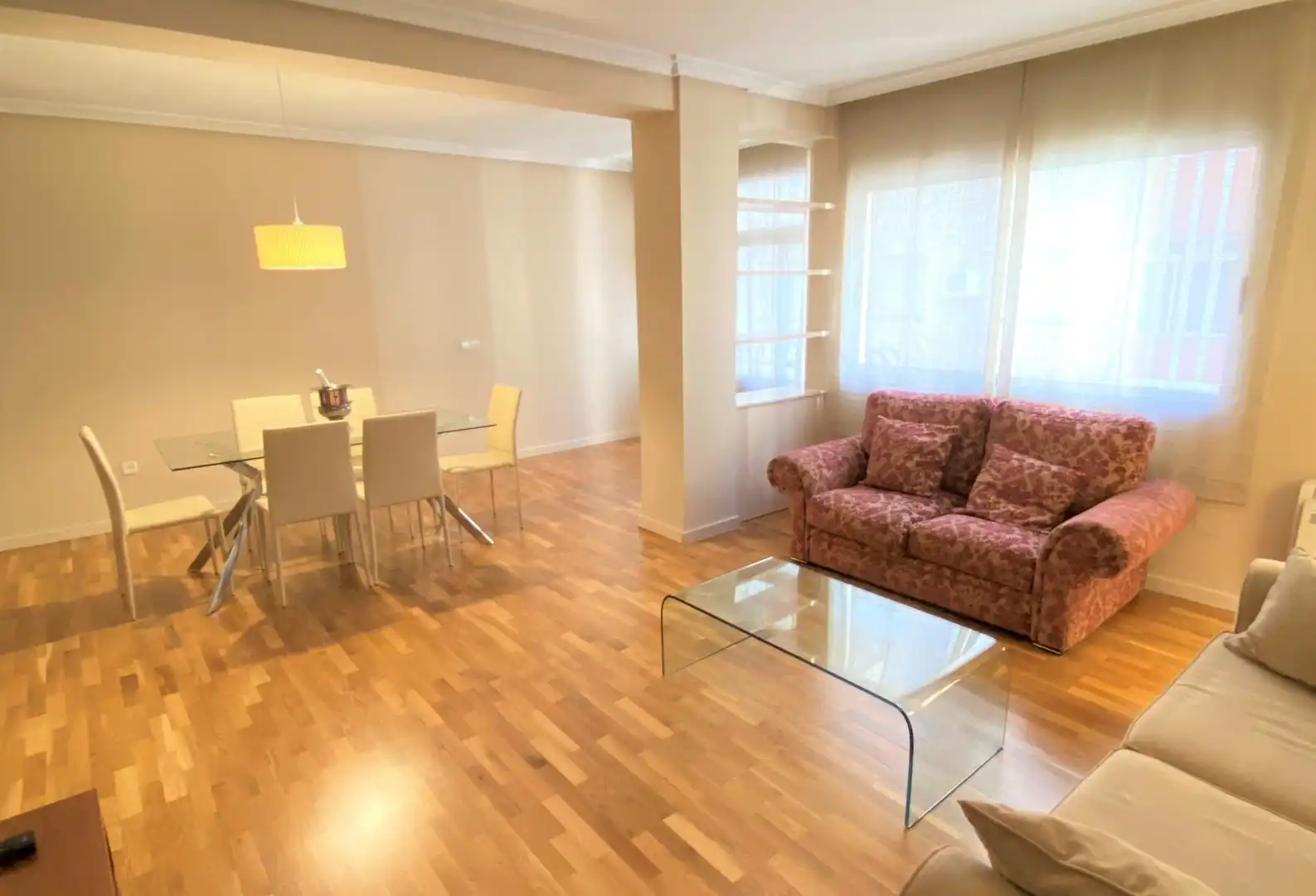 Living room of Flat for rent in Murcia  with Air Conditioner and Heating
