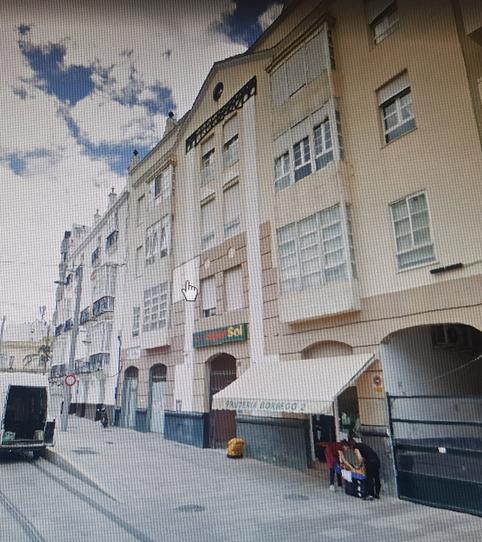 Photo 2 of Garage to rent in N/a, 20, Centro, Cádiz