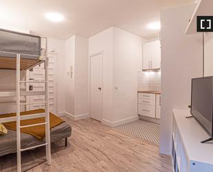 Bedroom of Flat to rent in  Barcelona Capital  with Air Conditioner, Heating and Furnished