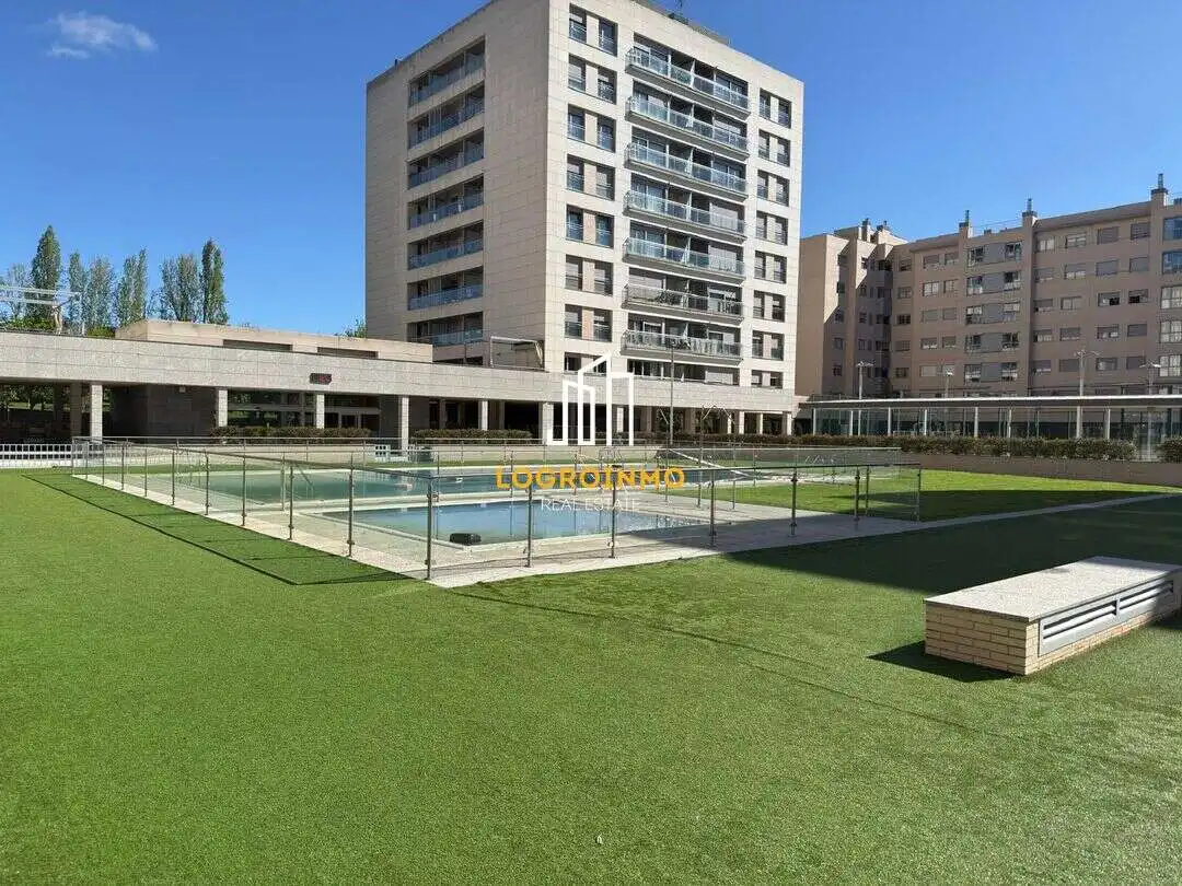 Appartamento con piscina in vendita a San Adrián, imagen 38