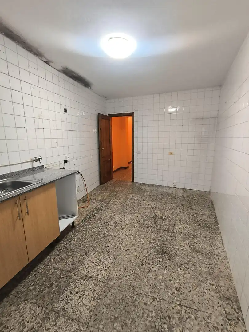 Flat for sale in Santiago de Compostela 