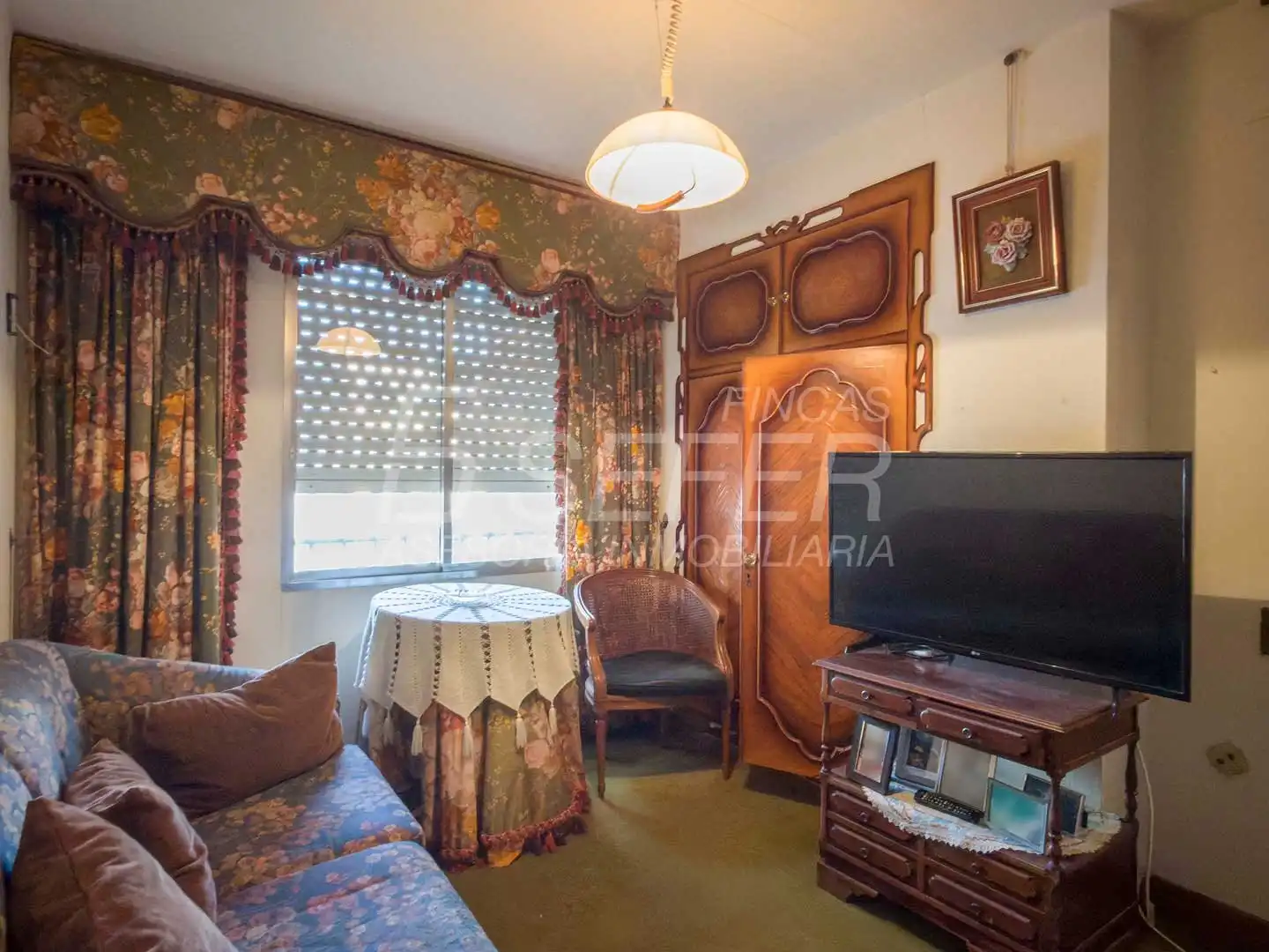 Habitación de Piso en venta en Vila-real con TV