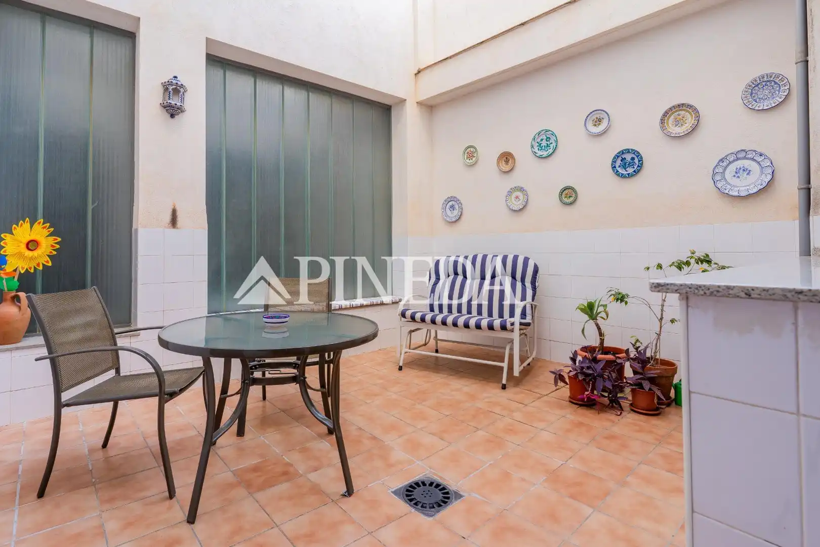 Appartement avec ascenseur à louer à MARIA ZAMBRANO