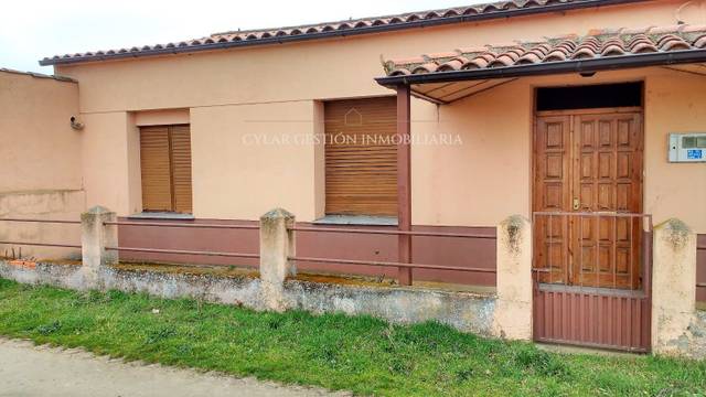 Casa-chalet en Venta en Cordovilla en Encinas de Abajo