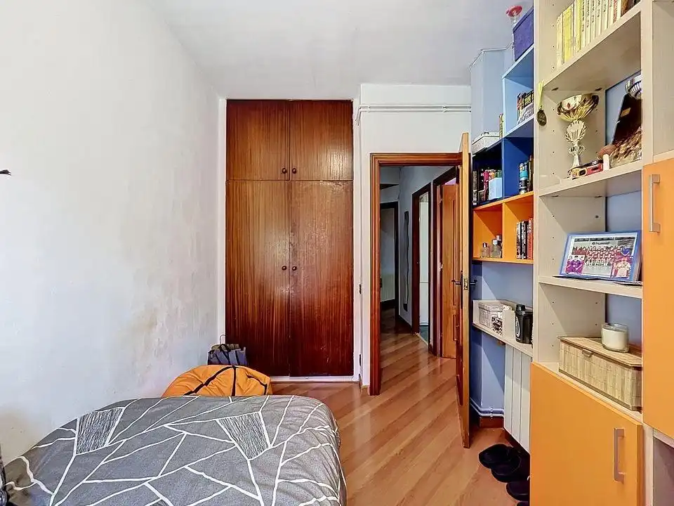 Habitación de Apartamento en venta en Barcelona con Aire acondicionado, Calefacción y Parquet