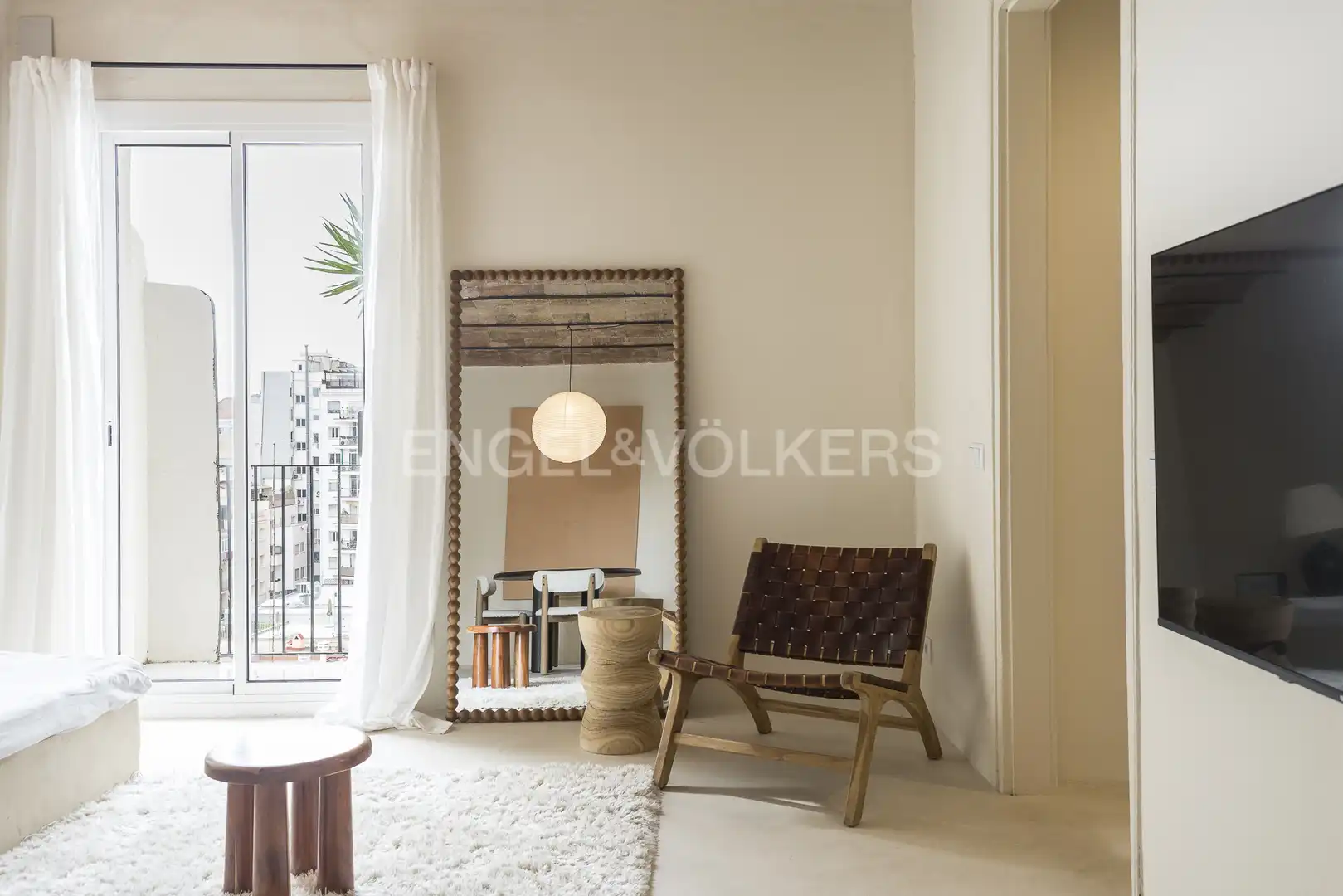Living room of Flat for rent in Barcelona  with Air Conditioner, Heating and Balcony