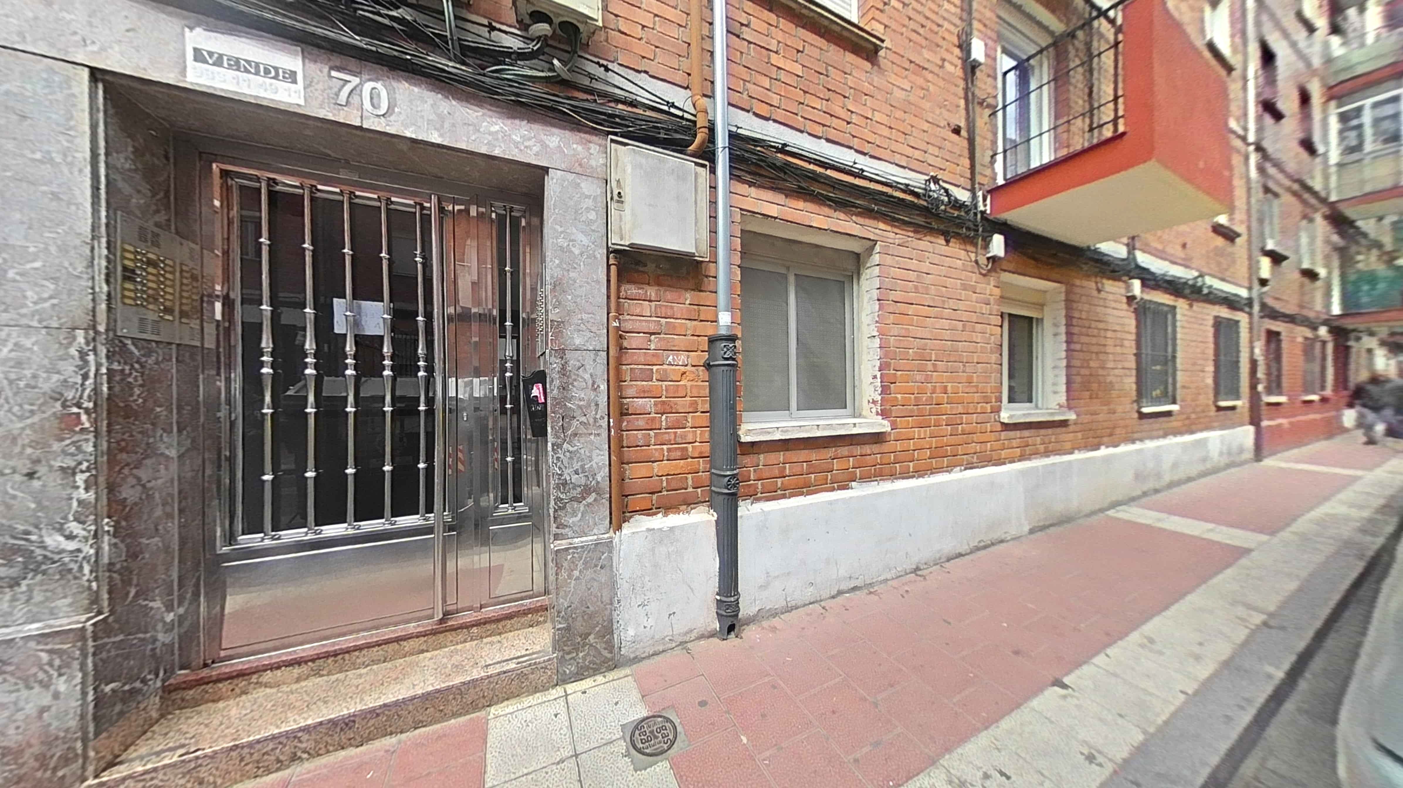 Flat for sale in Caamaño, Delicias
