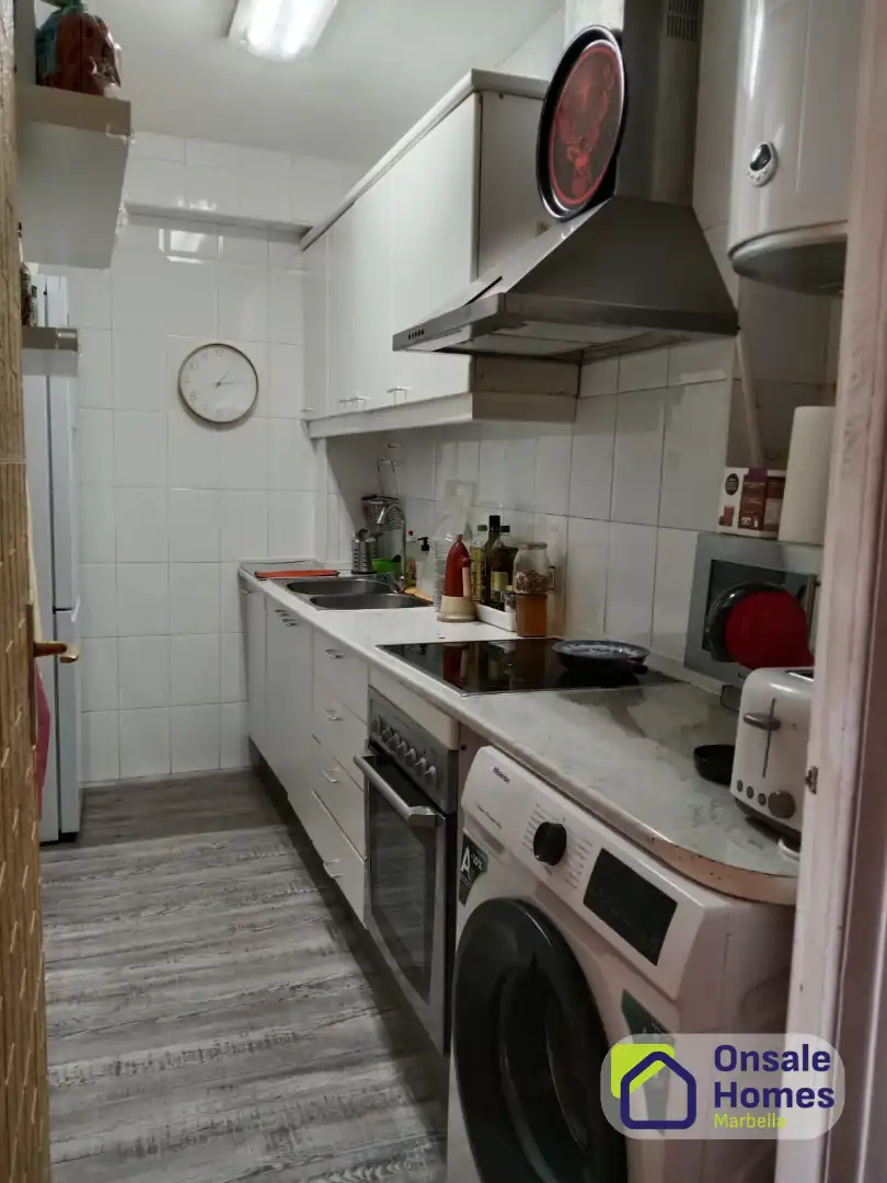 Cocina de Piso en venta en Marbella con Aire acondicionado, Jardín privado y Terraza