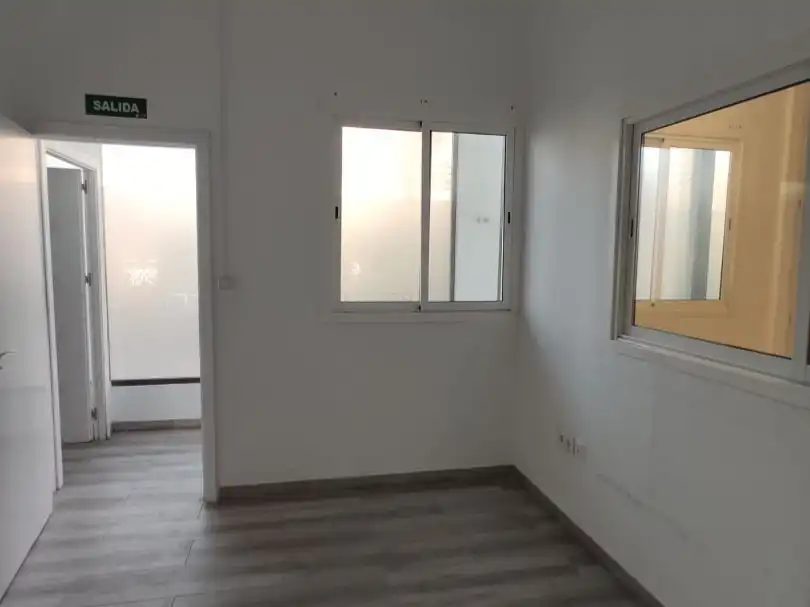 Schlafzimmer von Geschaftsraum zur Miete in Mairena del Aljarafe