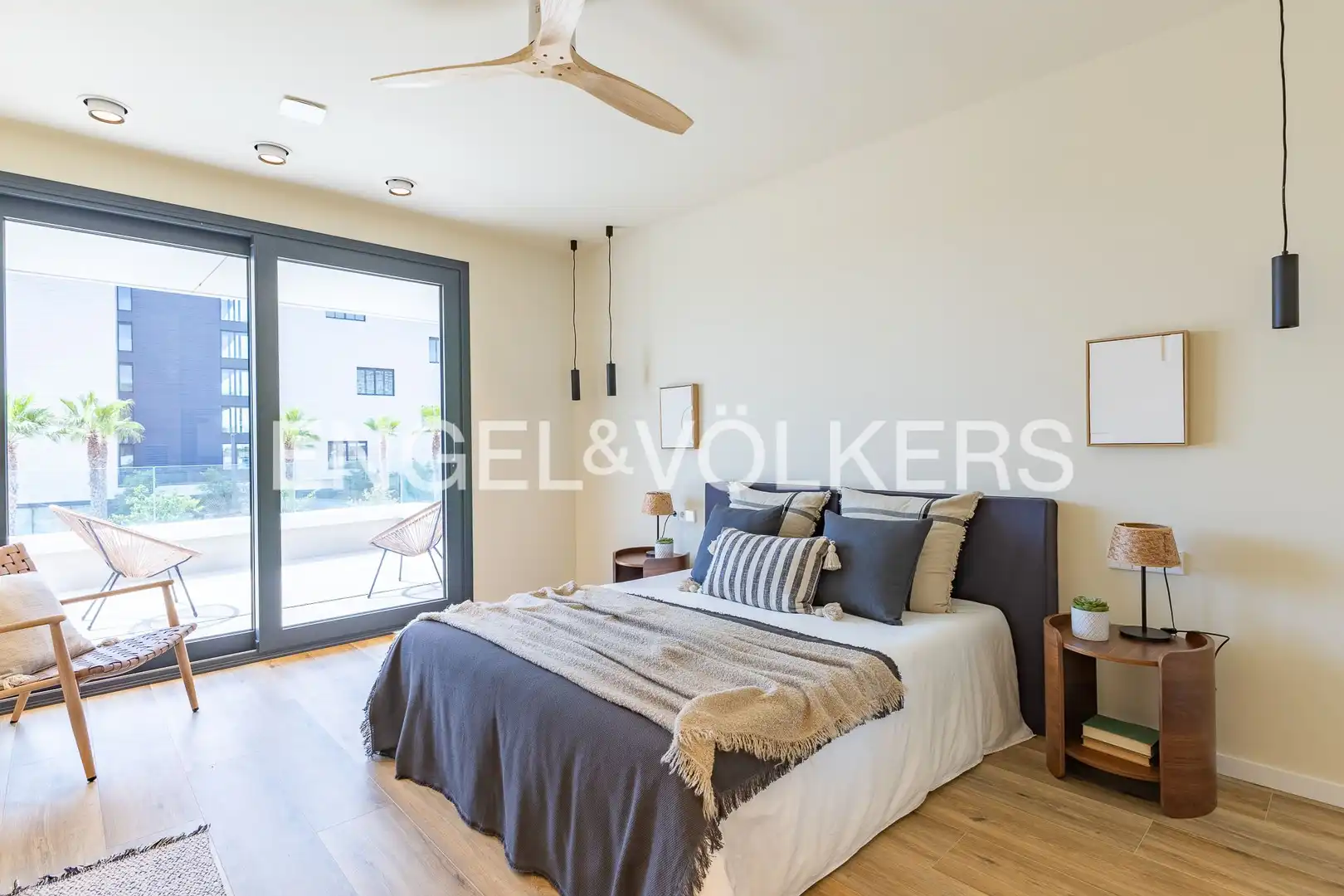 Habitación de Casa o chalet en venta en Sitges con Aire acondicionado, Calefacción y Jardín privado