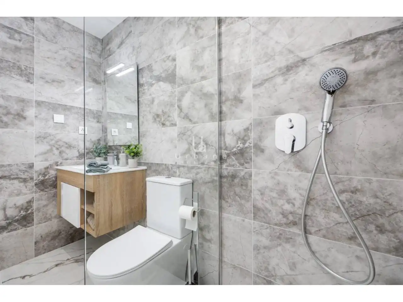 Baño de Ático en venta en San Miguel de Salinas con Aire acondicionado, Terraza y Amueblado