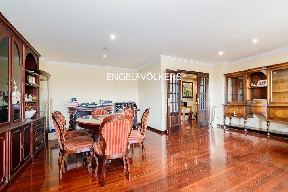 Dining room of Duplex for sale in Vigo   with Heating, Terrace and Storage room