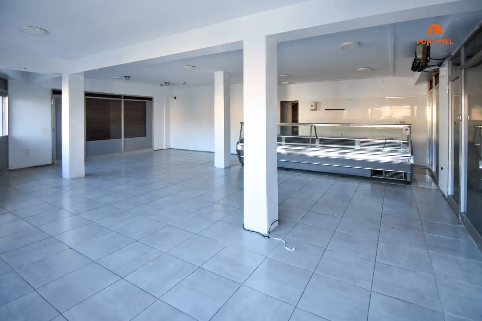 Business premises for sale in La Bisbal d'Empordà, imagen 2