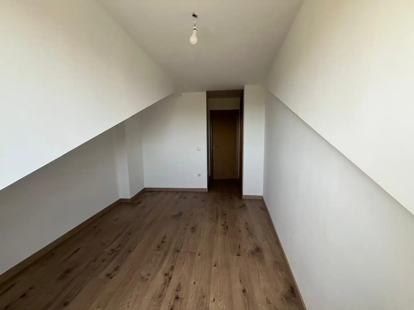 Dormitori de Dúplex en venda en Velilla de San Antonio amb Aire condicionat, Calefacció i Forn