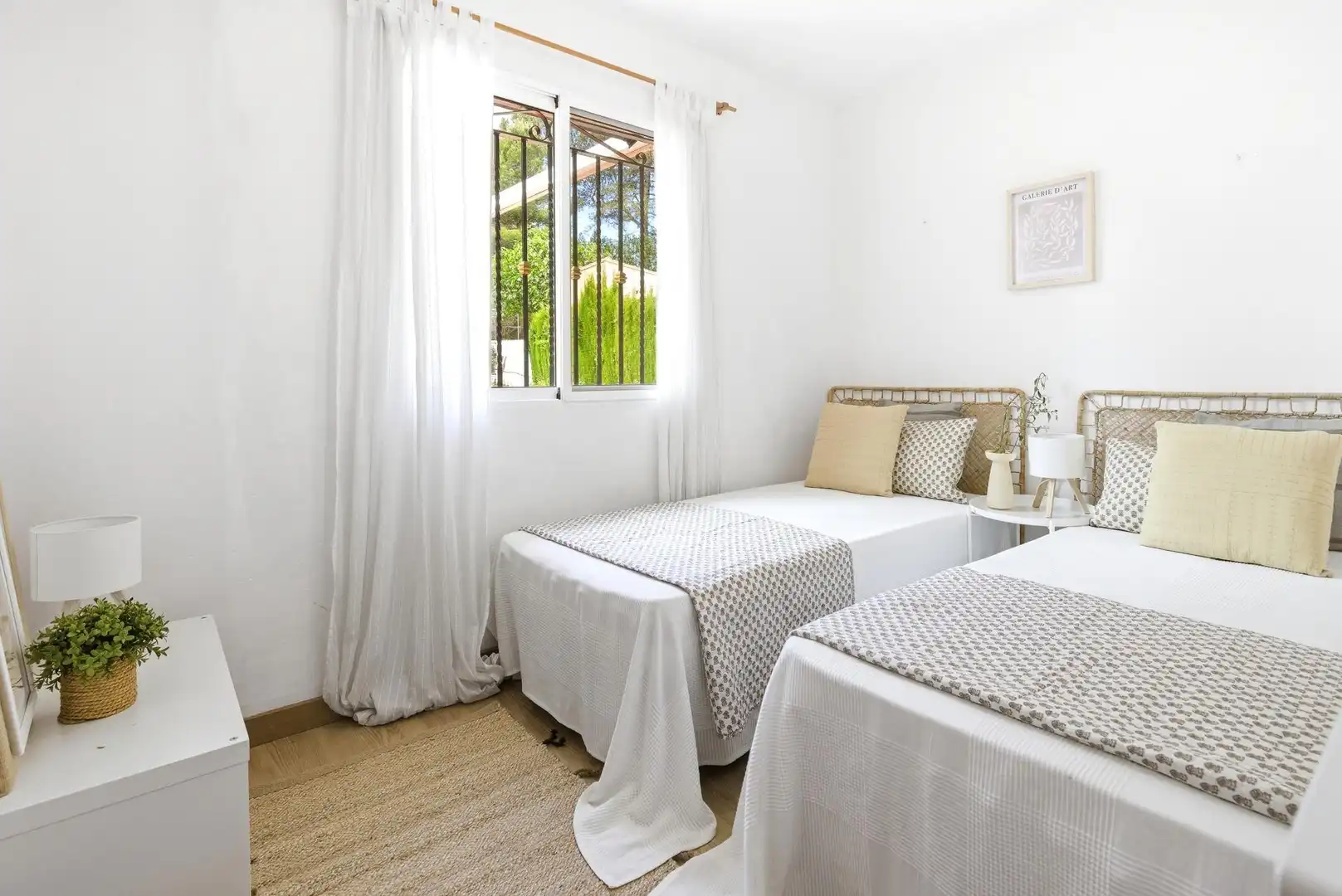 Dormitori de Casa o xalet en venda en Mogente / Moixent amb Jardí privat, Terrassa i Traster