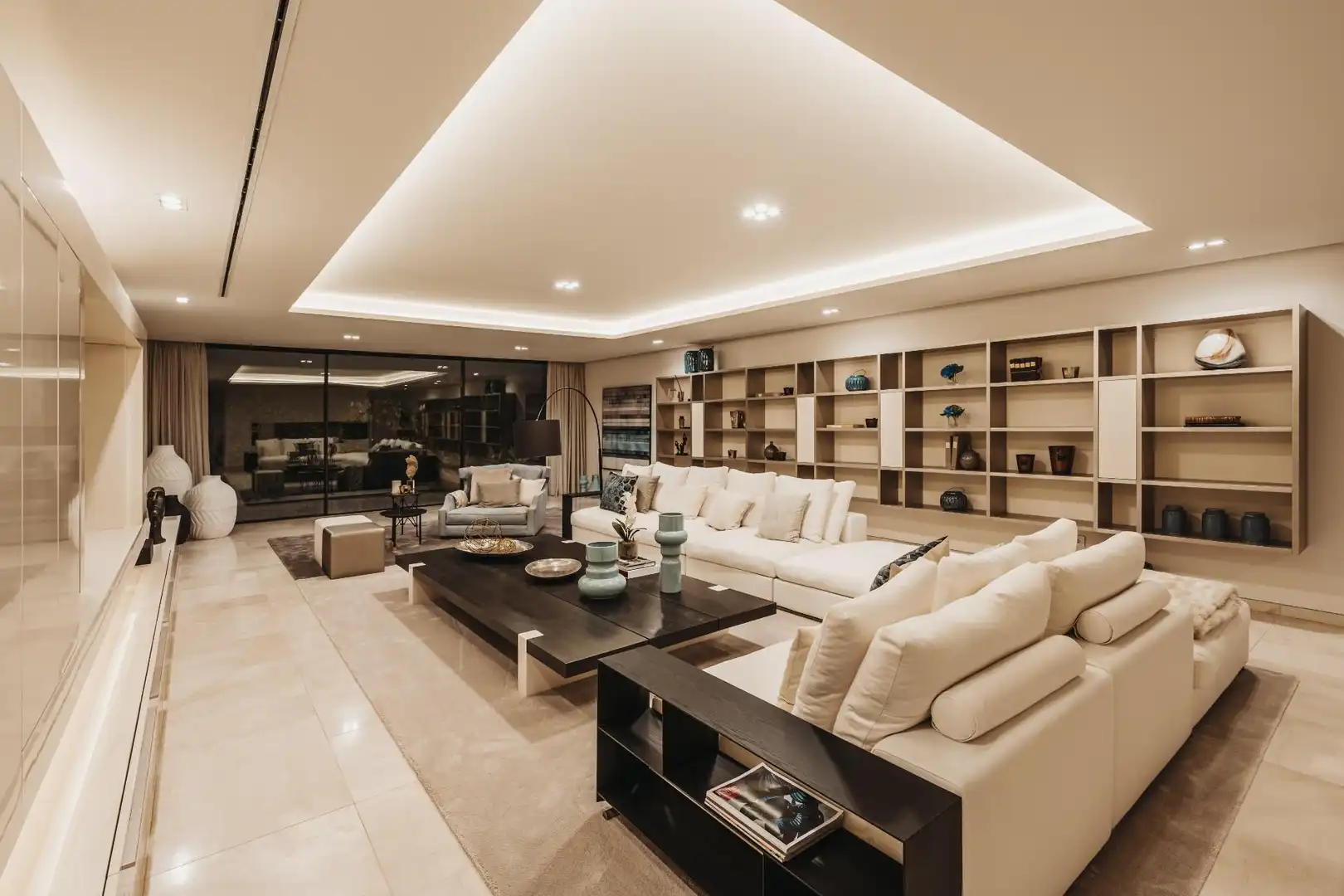 Villa mit Pool zum Verkauf in Nueva Andalucía, imagen 5