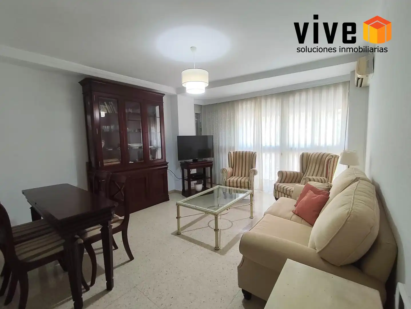 Wohnzimmer von Wohnung zur Miete in Sevilla mit Klimaanlage, Möbliert und Balkon