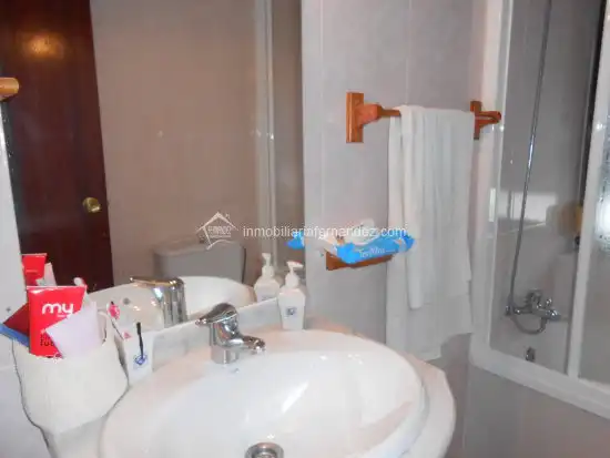 Baño de Piso en venta en Cáceres con Amueblado