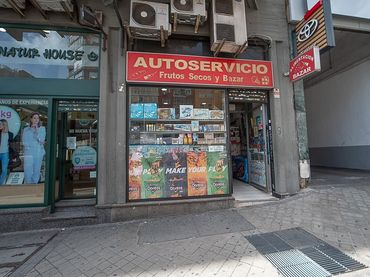 Local comercial en venda a Calle Doctor Esquerdo