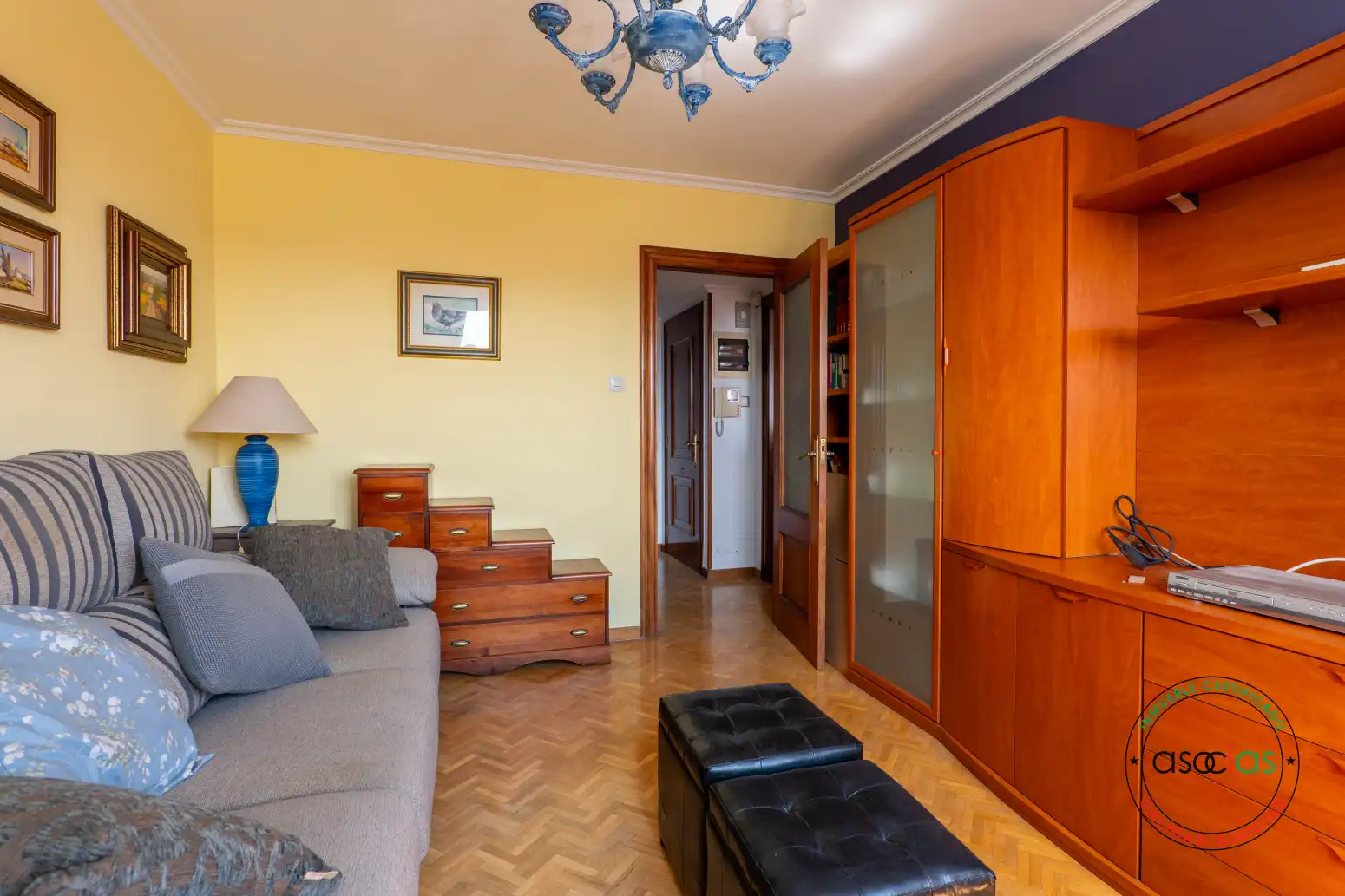 Sala de estar de Piso en venta en Gijón  con Calefacción y Parquet