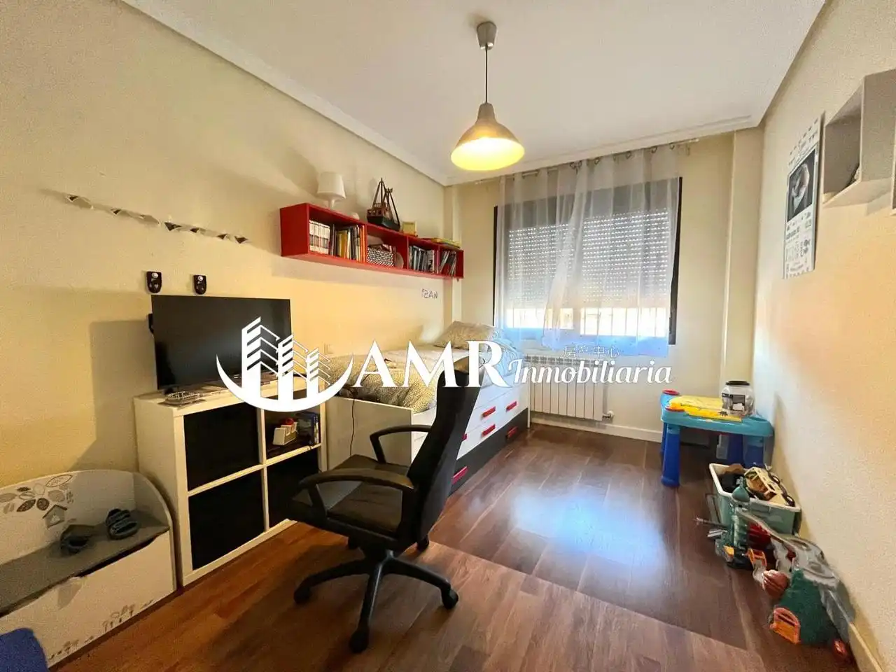 Exterior view of Detached homes for sale in Seseña  with Air Conditioner, Heating and Private garden