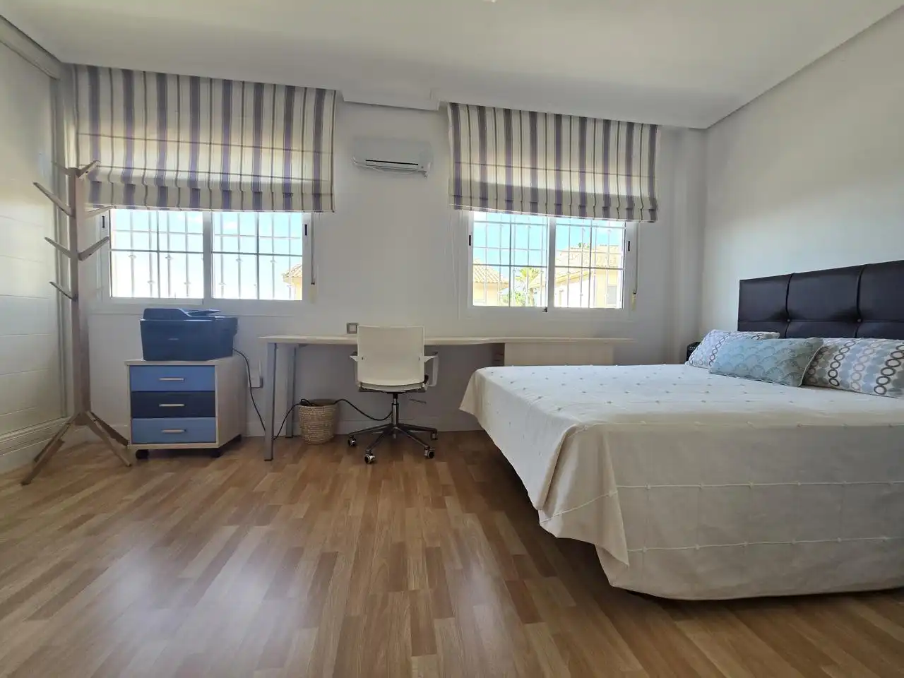 Dormitori de Casa o xalet en venda en Coloma  