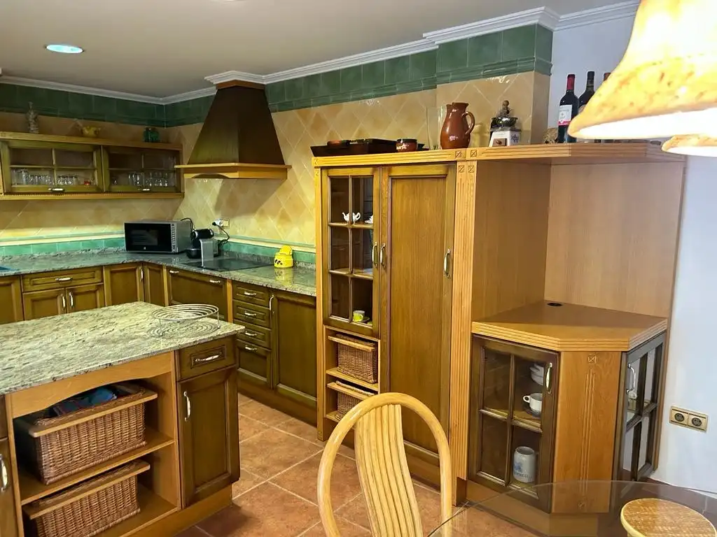 Casa con terraza en venta en Zona Papa Luna - Platja del Gurugú, imagen 26