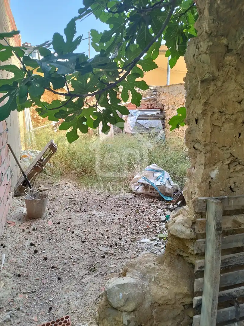 Houses for sale in Requena  with Private garden