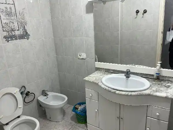 Baño de Piso para compartir en Elche / Elx