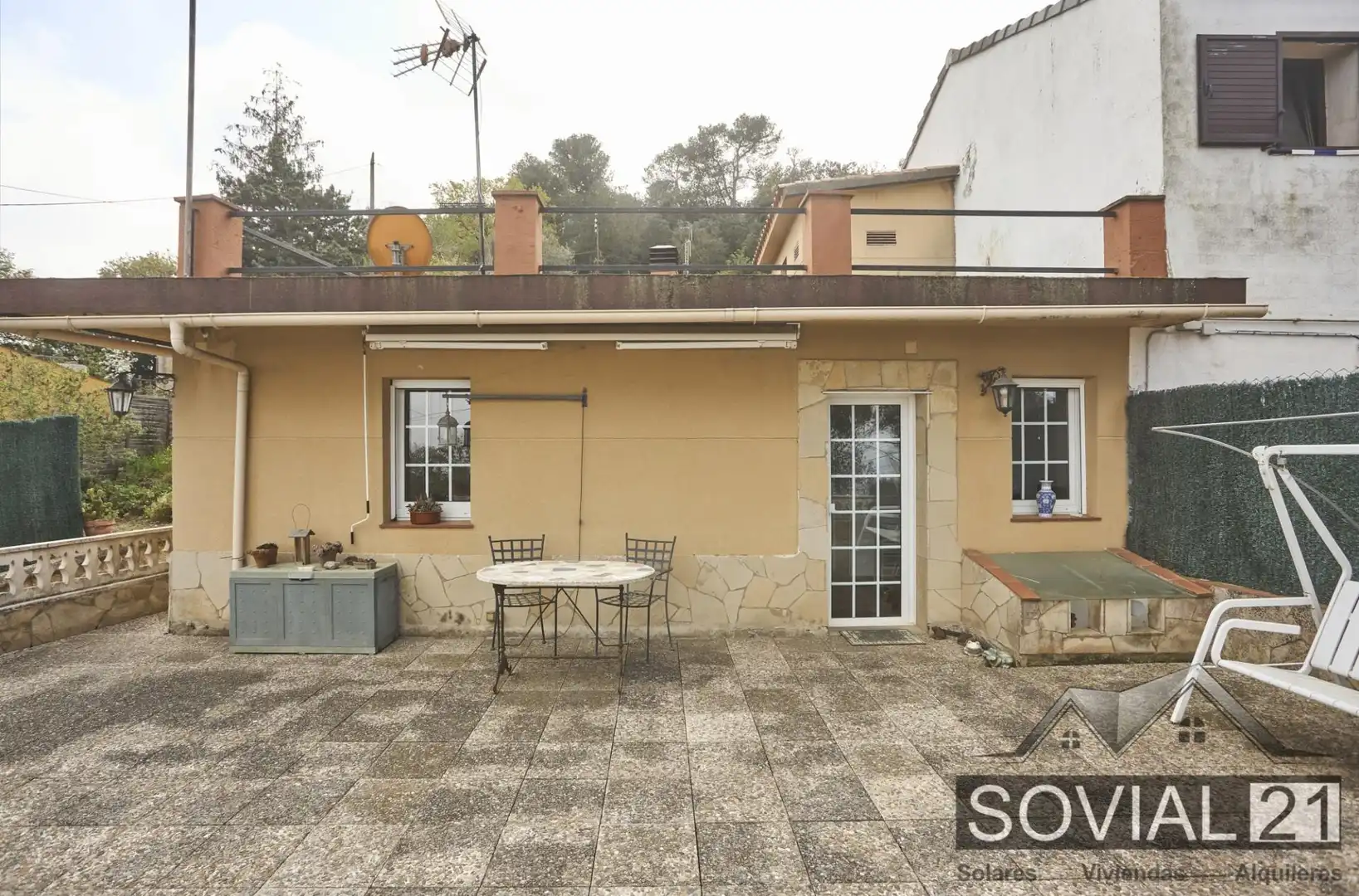 Vista exterior de Casa o chalet en venta en Barcelona con Calefacción, Jardín privado y Terraza