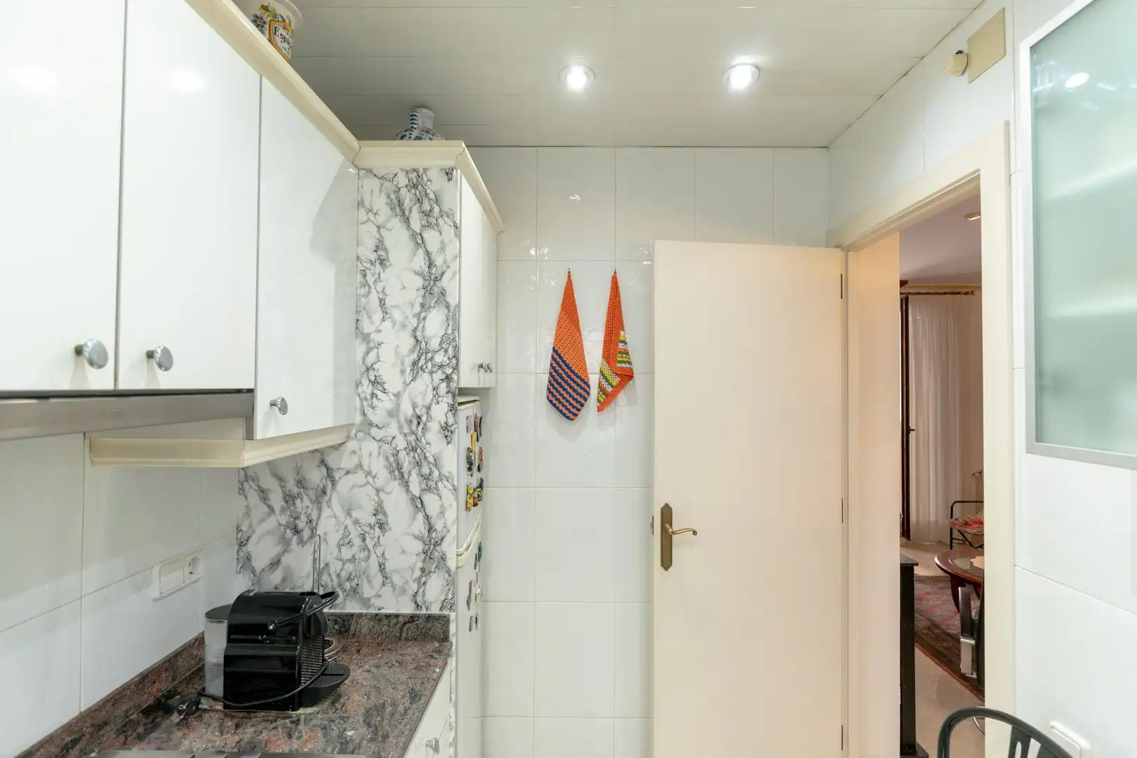 Cocina de Casa adosada en venta en L'Hospitalet de Llobregat con Terraza